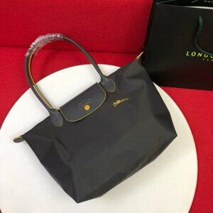 Longchamp black tote bag medium new